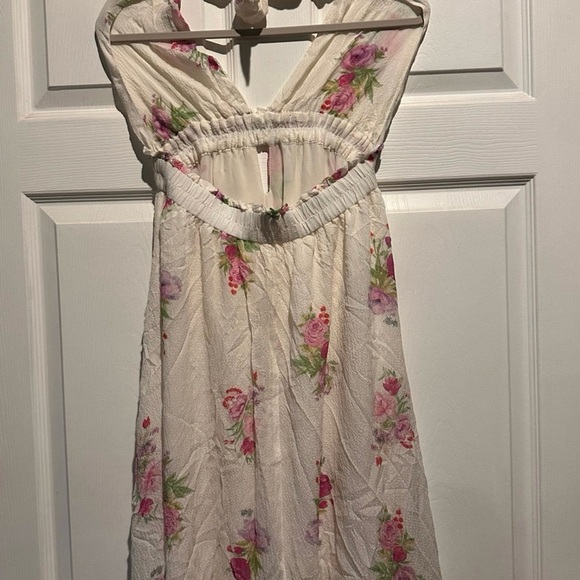 LOVESHACKFANCY PINK and Cream Halter Sundress for Casual Resort Wear. - Picture 1 of 6